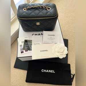 Chanel Vanity Crossbody Bag Black Caviar Gold Hardware
